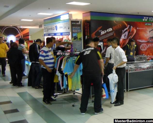maybank malaysia open shops